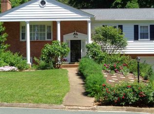 2804 Idlewood Dr, Charlottesville, VA 22901