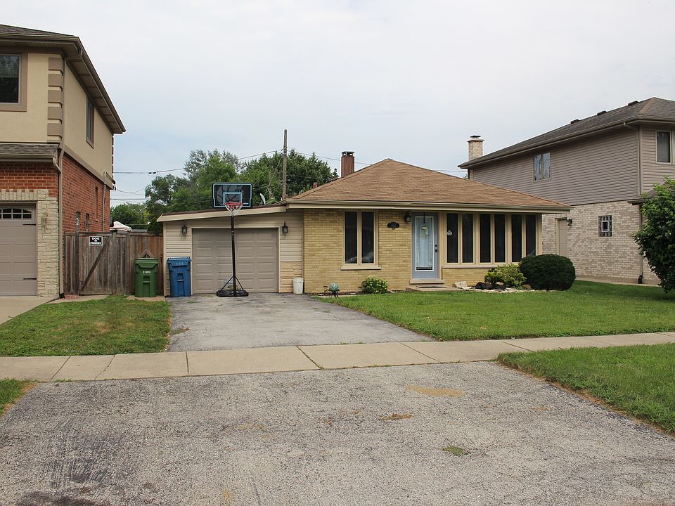1st image of 8941 Austin Ave