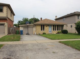 8941 Austin Ave, Oak Lawn, IL 60453
