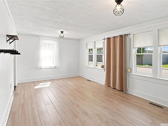 5th image of 1832 101st STREET