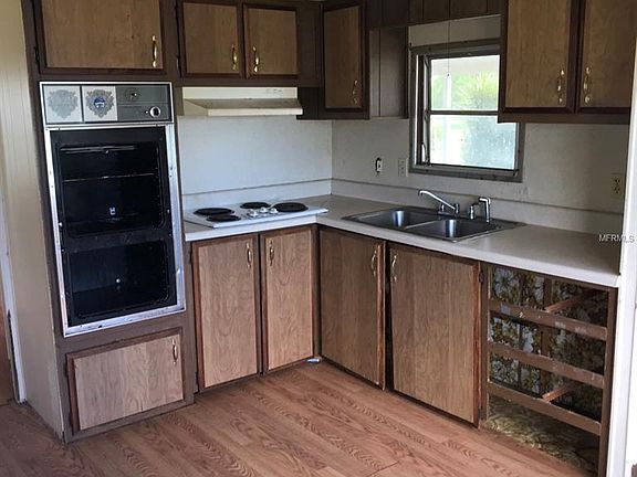 5th image of 1503 Sanderling Dr