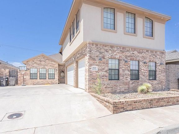 2nd image of 5327 Bella Pl