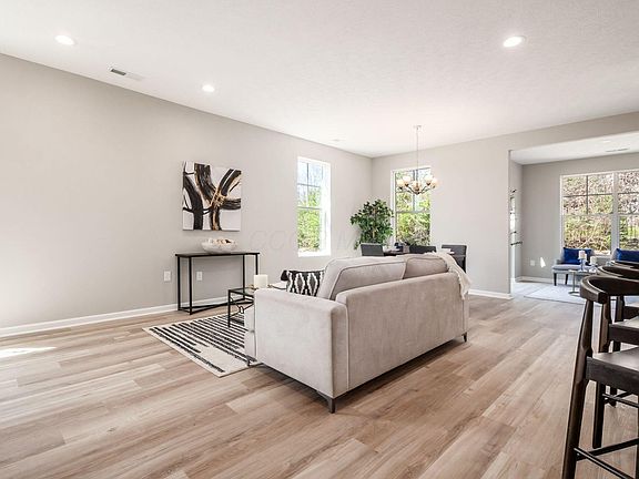 5th image of 6040 Naughten Pond Dr