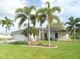 306 SE 19th Ter, Cape Coral, FL 33990