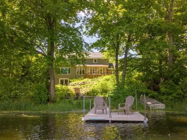 18400 5th Ave N, Plymouth, MN 55447