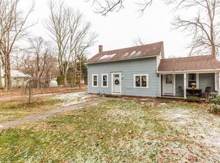 100 Drum Rock Ave, Warwick, RI 02886