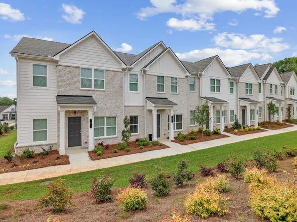 Residences at Bridgestone