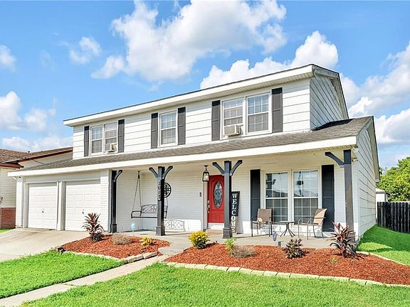 2nd image of 3024 Keithway Dr
