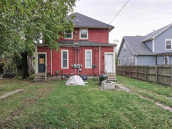 4th image of 2525 N College Ave