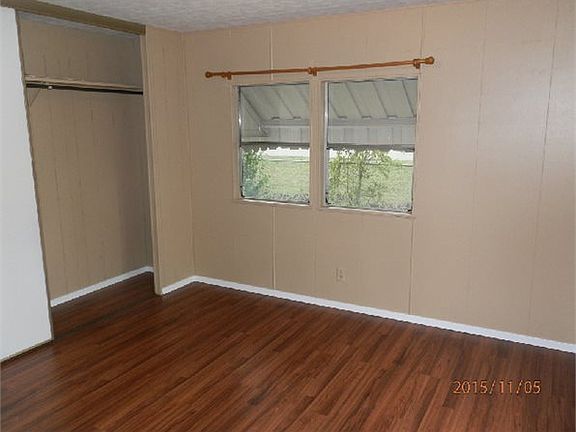 3rd image of 2115 Dena Dr