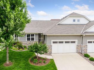 8652 Lake Riley Dr, Chanhassen, MN 55317