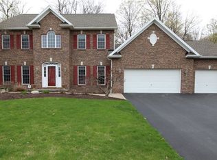 41 W Ham Cir, North Chili, NY 14514