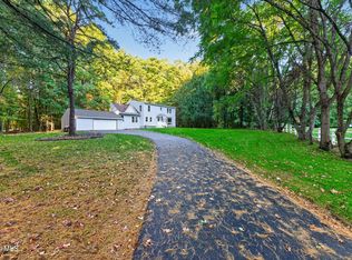 13 Walsh Lane, Clifton Park, NY 12065