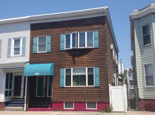 744 E 6th St, South Boston, MA 02127
