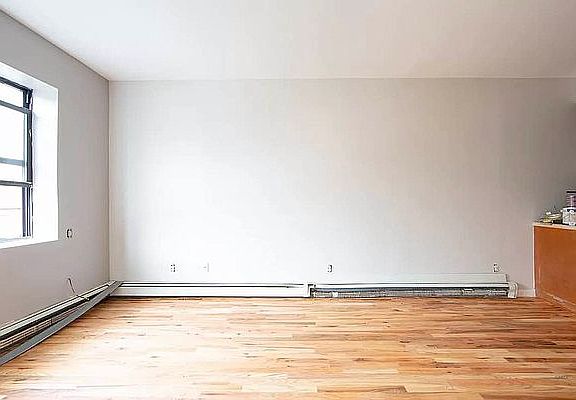 5th image of 255 Throop Ave APT 2