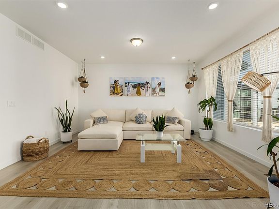 5th image of 16722 Umatilla Street