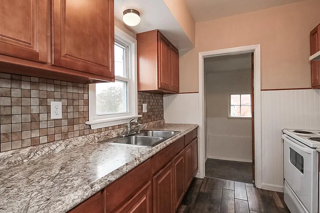 2 bed, 800 sqft, $1,125 — Photo 3