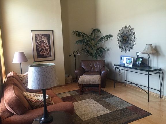 5th image of 502 7th St #204