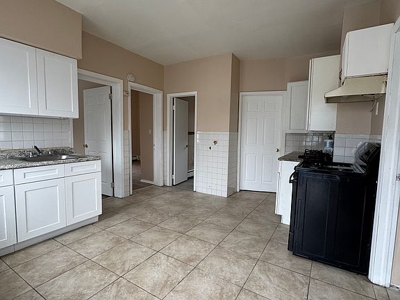 3rd image of 347 River Dr #1