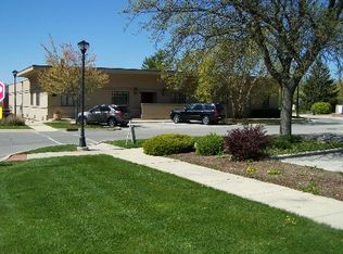 3S220 Warren Ave, Warrenville, IL 60555