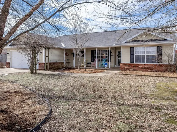 1408 Tudor St, Lowell, AR 72745