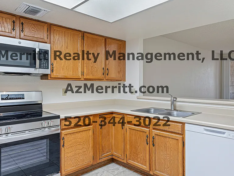 3832 E Pima St #8 — Photo 8