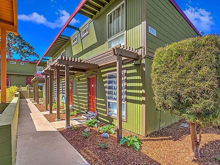 Pacific Pines — Photo 22