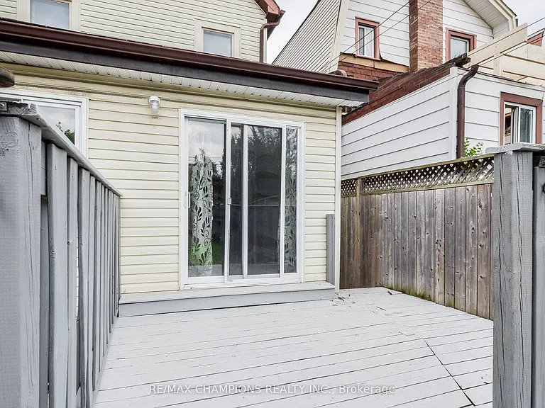 734 Willard Ave #MAIN — Photo 32