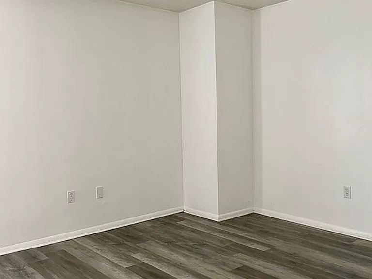 2141 Sanctuary Ct — Photo 30