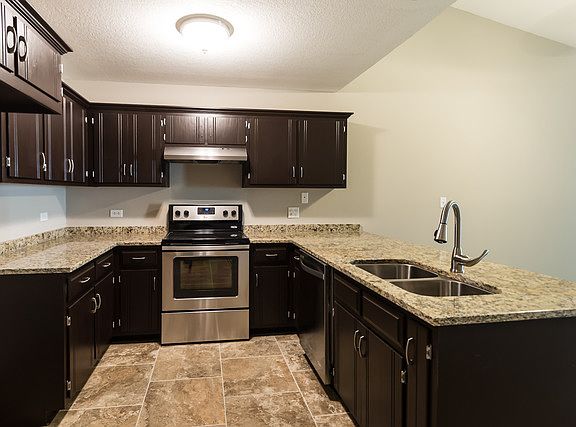3rd image of 406 Grande Dr Unit C