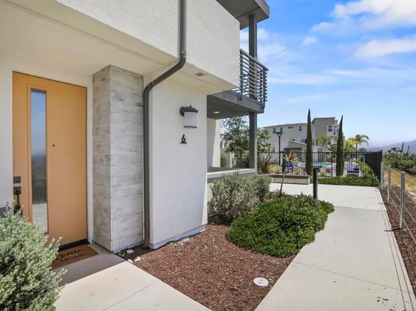 1891 Cosmopolitan Ln Unit 6, Chula Vista, CA 91915