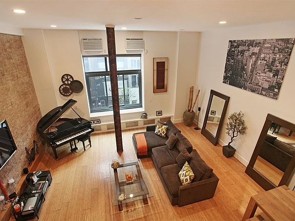 2nd image of 372 5th Ave APT 3L