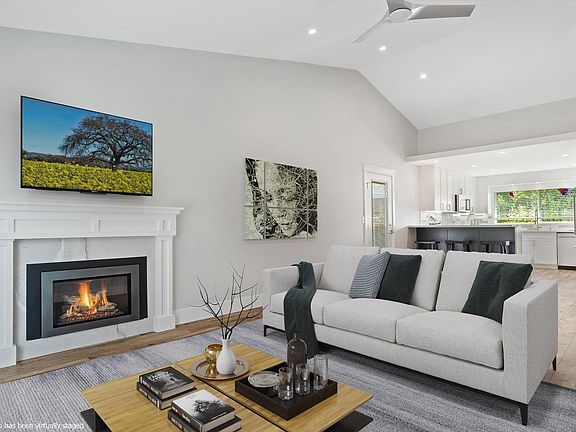 5th image of 4321 Gloria Court