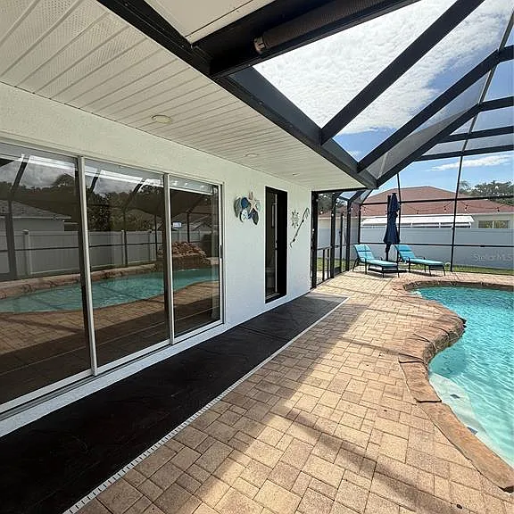 2210 Towering Oaks Cir — Photo 24