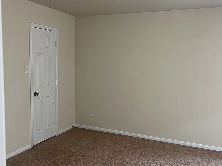 10523 Chestnut Path Way — Photo 18