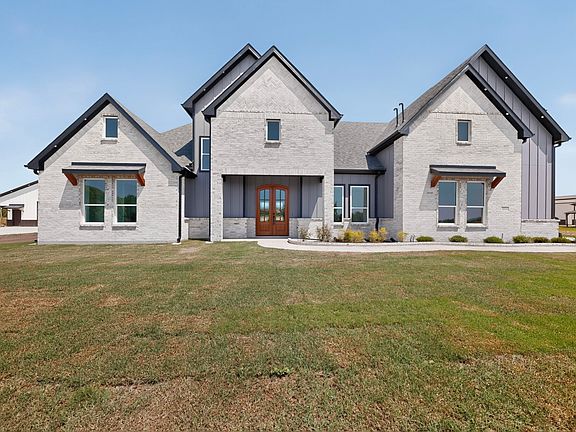 2nd image of 204 County Road 4615