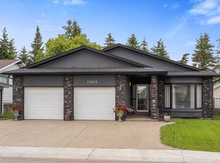 15819 98th St NW, Edmonton, AB T5X4C5