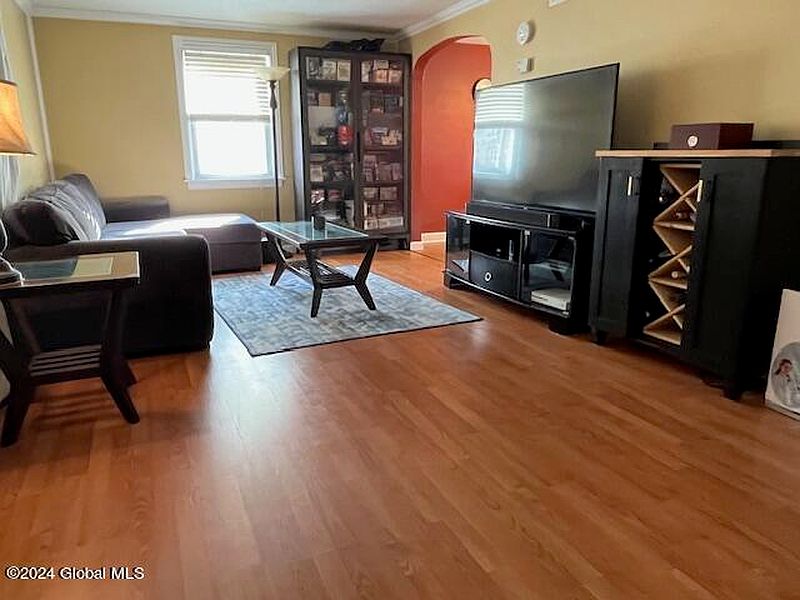3rd image of 2087 Fiero Avenue