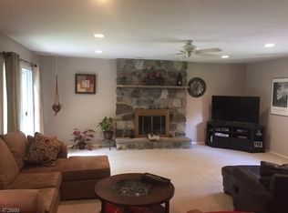 28 Irving Pl, Newton, NJ 07860