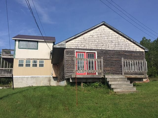 1st image of 410 Church St