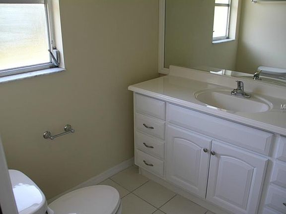 5th image of 4852 Palm Aire Dr