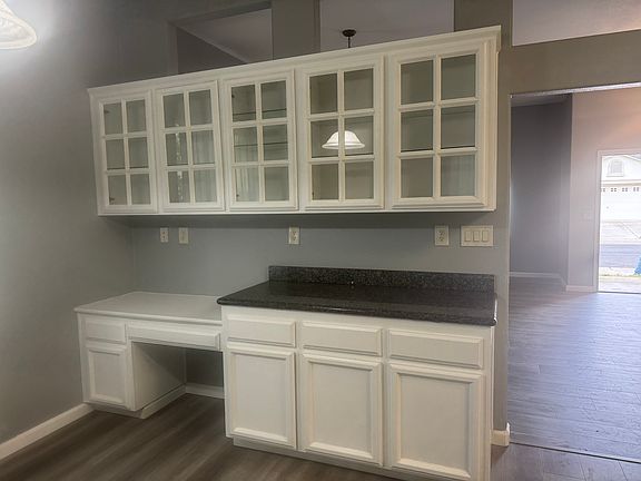 5th image of 6605 Rabbit Hollow Way