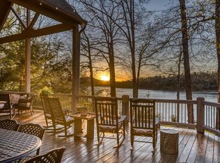 790 Star Creek Dr, Morganton, GA 30560