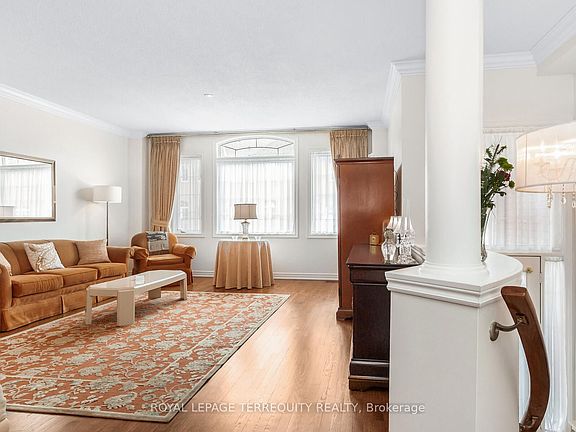 5th image of 485 Bristol Rd W #9