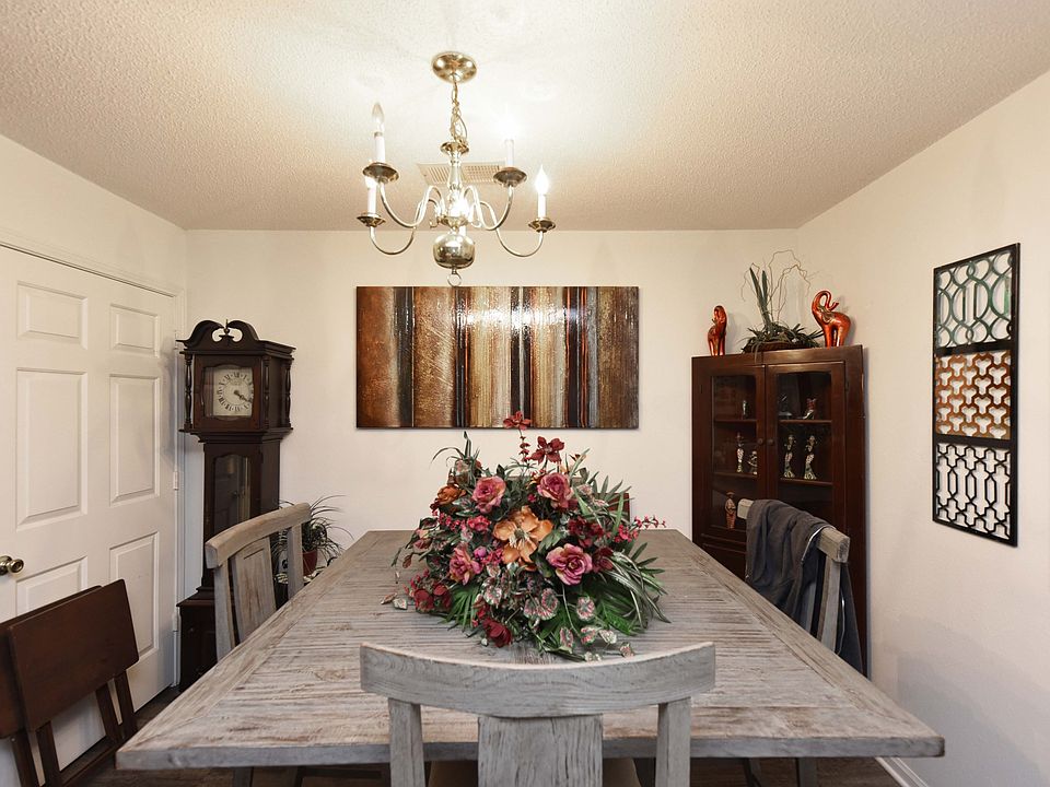 Spacious dining room