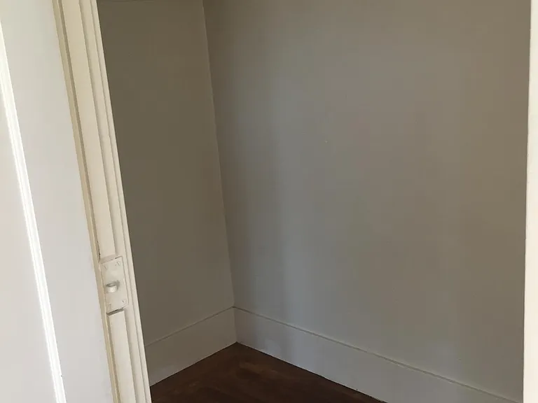 2535 Regent St #6 — Photo 12