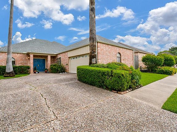 4th image of 12222 Gladewick Dr