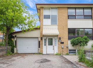 61 Clarence St, Brampton, ON L6W1S4