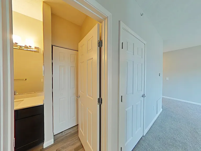 Landings At Beckett Ridge — Photo 42
