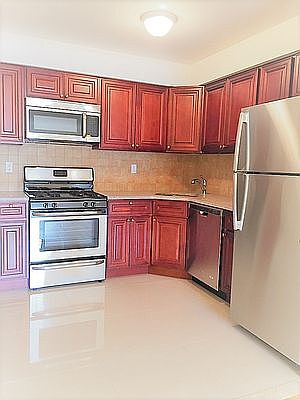 1st image of 28-29 35th St #4F